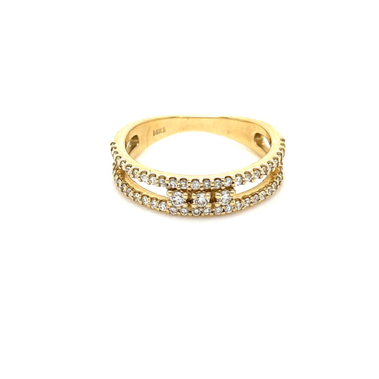 0.41 CT Round Brilliant Cut Diamonds in a 14 KT Yellow Gold Band